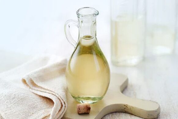 Vinegar is an effective agent that destroys mycosis pathogens