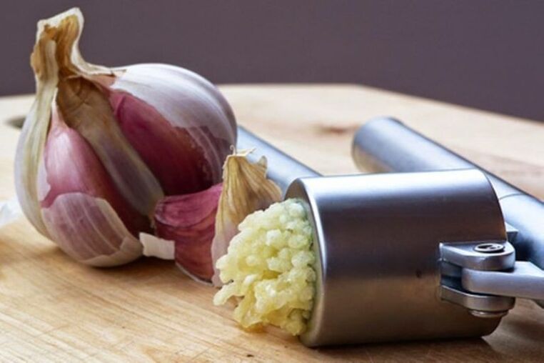 garlic against mycosis