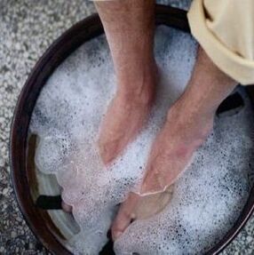 anti-fungal baths